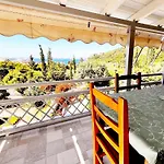 4 Seasons Апартаменты *
