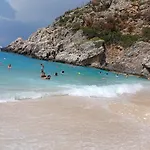 4 Seasons Himara