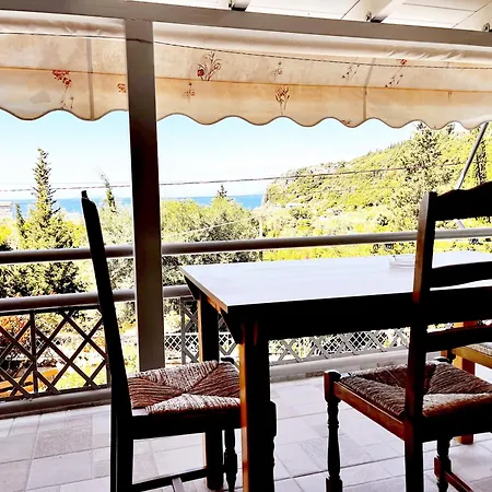 4 Seasons * Himare