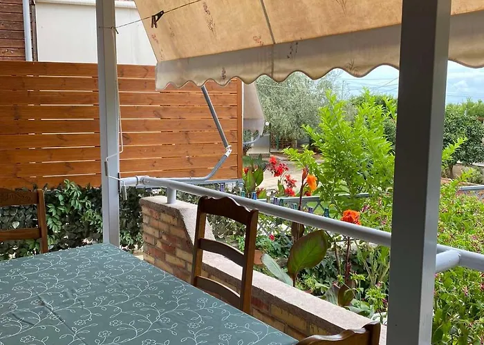 4 Seasons Appartement Himare